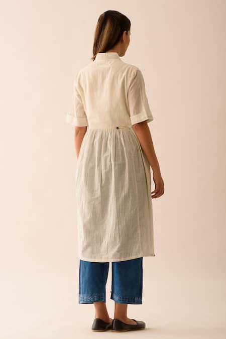 Shop JAYATI GOENKA White Handwoven Cotton Stripe V Neck Tunic at Aza Fashions Shop_JAYATI GOENKA_White Handwoven Cotton Stripe V Neck Tunic _at_Aza_Fashions