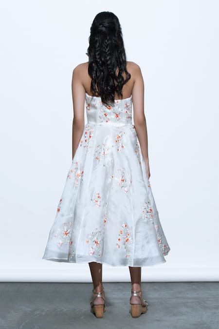 Shop Shriya Som White Bandeau Floral Embroidered Dress at Aza Fashions Shop_Shriya Som_White Bandeau Floral Embroidered Dress _at_Aza_Fashions