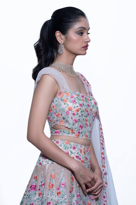 Buy Shriya Som Beige Sweetheart Neck Floral Embroidered Blouse Online at Aza Fashions Buy_Shriya Som_Beige Sweetheart Neck Floral Embroidered Blouse _Online_at_Aza_Fashions