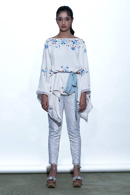 Shriya Som_White Georgette Boat Embroidered Kaftan Top  _Online_at_Aza_Fashions