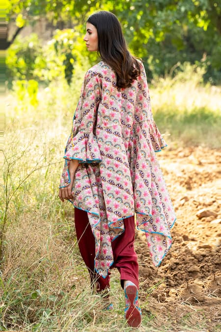 Rang Swati Vijaivargie Chanderi Jacket & Pant Set 