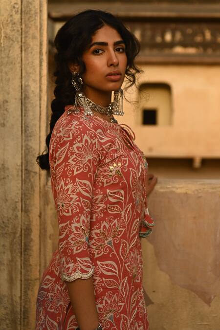 Shop_Rekha Agra_Peach Chiffon, Crinkled Cotton Silk Floral Motifs Round Print Kurta Gharara Set _Online_at_Aza_Fashions