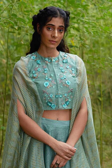 Shop Incheetape Green Organza, Linen, Silk Chanderi Round Floral Embroidered Cape Top With Skirt at Aza Fashions Shop_Incheetape_Green Organza, Linen, Silk Chanderi Round Floral Embroidered Cape Top With Skirt _at_Aza_Fashions