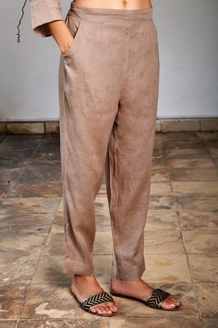 Moscow Maroon Pure Linen Highland Trousers – StudioSuits