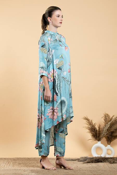 Buy_Divi By Sonal Khandelwal_Sky Blue Modal, Satin Embroidery Mandarin Nelumbo Printed Tunic And Pant Set _Online_at_Aza_Fashions