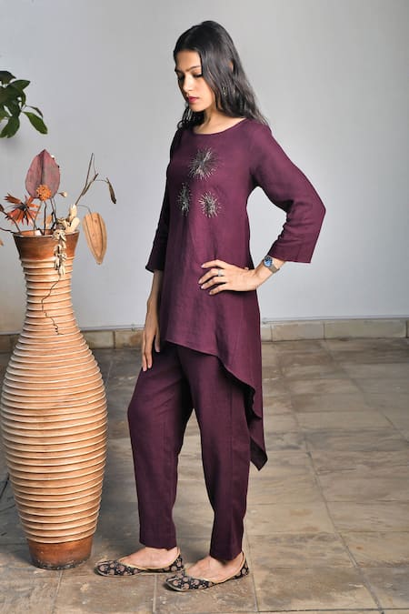 Buy Linen Bloom Purple Pure Linen Embroidery Round Tunic Online at Aza Fashions Buy_Linen Bloom_Purple Pure Linen Embroidery Round Tunic _Online_at_Aza_Fashions