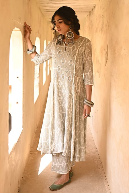 Rekha Agra Printed Kurta & Pant Set 