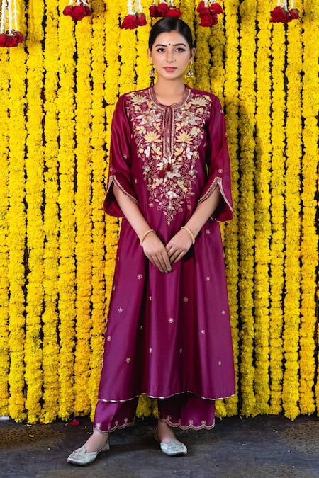 Label Niti Bothra Embroidered Kurta & Palazzo Set 