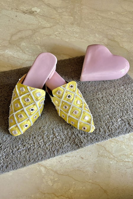 House Of Dhwni Singhvi Sheesh Mahal Mule Block Heels 