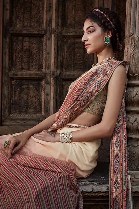 Buy Kalista Peach Blouse Silk, Saree Georgette Shameen Pre-draped With Online at Aza Fashions Buy_Kalista_Peach Blouse Silk, Saree Georgette Shameen Pre-draped With _Online_at_Aza_Fashions