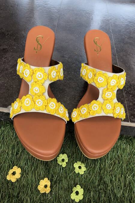 House Of Dhwni Singhvi Daisy Embroidered Wedges 