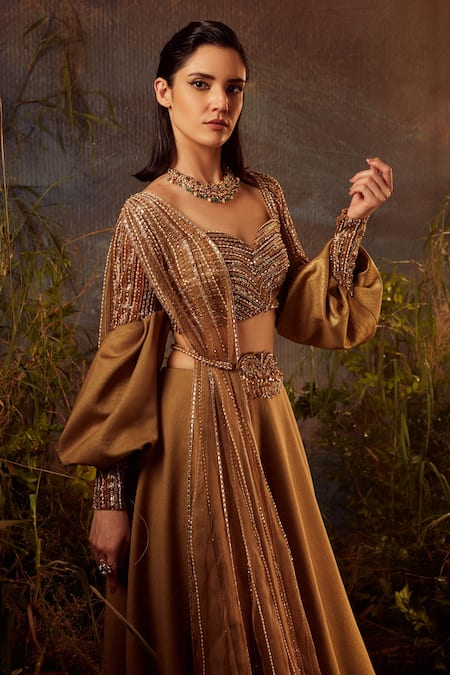 Buy Dheeru Taneja Gold Organza, Lycra, Foil Bugle Beads And Zari Sweetheart Neck Kiara Lehenga Set Online at Aza Fashions Buy_Dheeru Taneja_Gold Organza, Lycra, Foil Bugle Beads And Zari Sweetheart Neck Kiara Lehenga Set _Online_at_Aza_Fashions