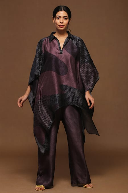 Clos Printed Kaftan Kurta & Pant Set 