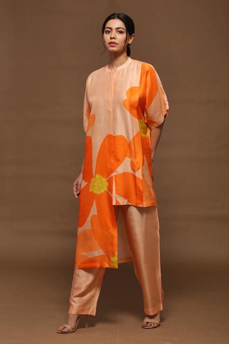 Clos Printed Asymmetric Kurta & Pant Set 