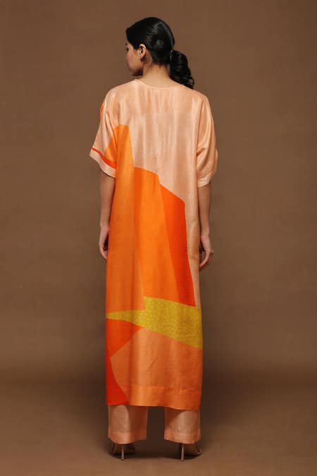 Shop Clos Orange Dupion Silk Floral Print V Neck Kurta And Pant Set at Aza Fashions Shop_Clos_Orange Dupion Silk Floral Print V Neck Kurta And Pant Set _at_Aza_Fashions