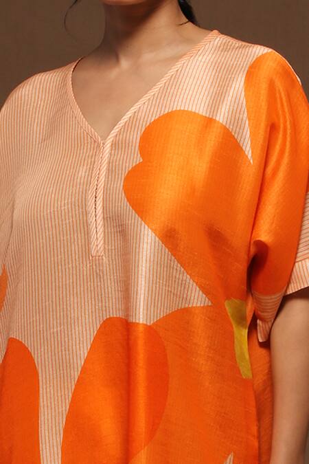 Clos Orange Dupion Silk Floral Print V Neck Kurta And Pant Set Online at Aza Fashions Clos_Orange Dupion Silk Floral Print V Neck Kurta And Pant Set _Online_at_Aza_Fashions