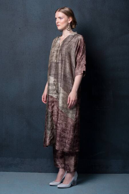 Clos Grey Dupion Silk Abstract, Geometric Notched Printed Shirt Tunic And Pant Set Online at Aza Fashions Clos_Grey Dupion Silk Abstract, Geometric Notched Printed Shirt Tunic And Pant Set _Online_at_Aza_Fashions
