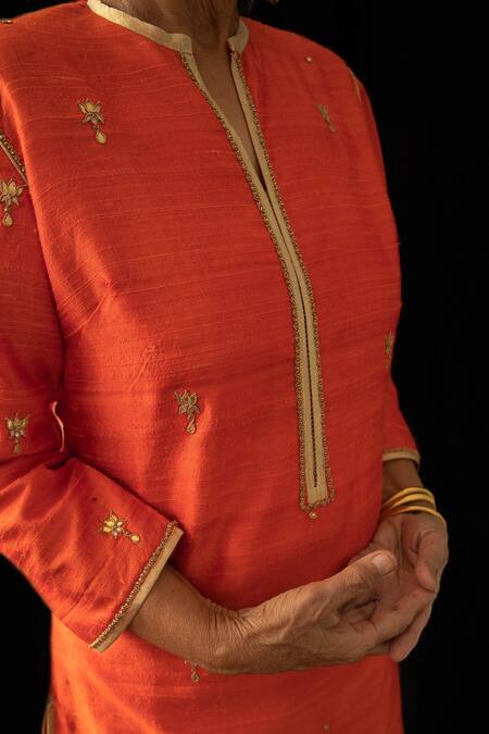 Buy_Nini Mishra_Orange Raw Silk Embroidered Kurta And Skirt Set_Online_at_Aza_Fashions