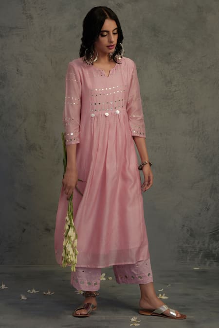 Charkhee_Pink Chanderi Round Kurta Set _Online_at_Aza_Fashions