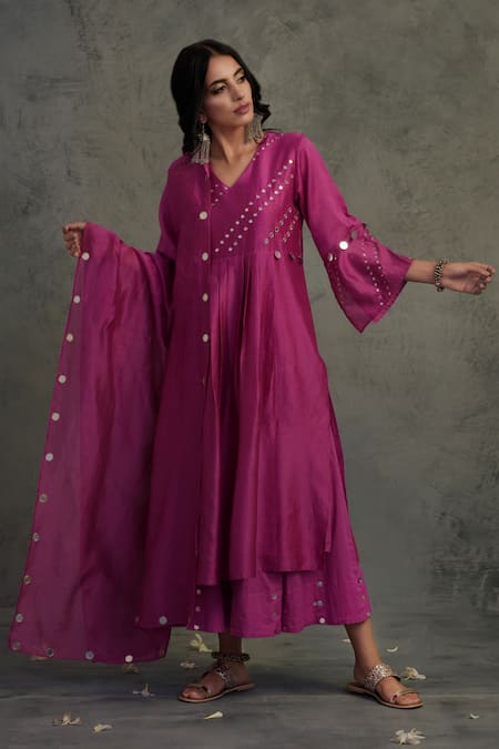 Charkhee Pink Cotton, Chanderi V Neck Pleated Kurta Set 