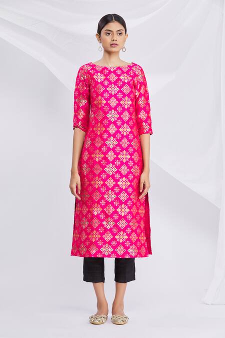 Buy Naintara Bajaj Pink Silk Kurta And Pant Set Online at Aza Fashions Buy_Naintara Bajaj_Pink Silk Kurta And Pant Set_Online_at_Aza_Fashions
