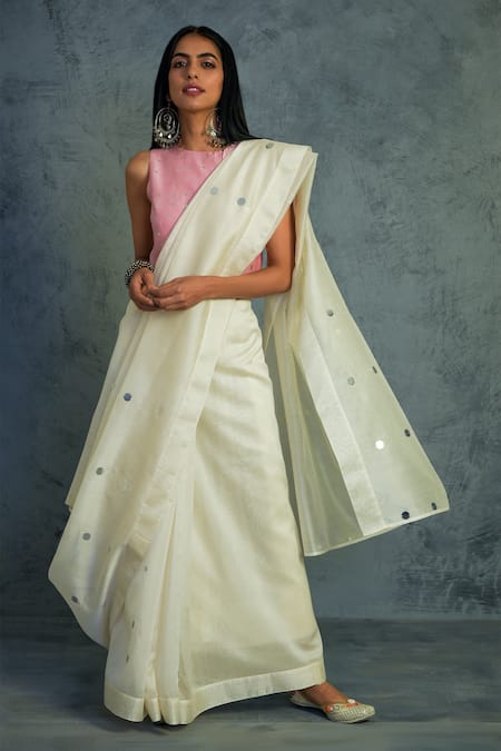 Charkhee_White Chanderi Round Embroidered Saree With Blouse  _Online_at_Aza_Fashions