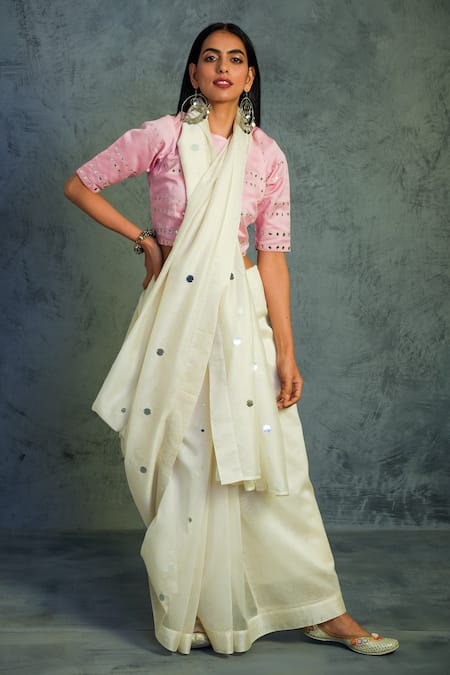 Charkhee_White Chanderi Round Embroidered Saree With Blouse  _Online_at_Aza_Fashions
