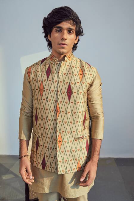 Drishti & Zahabia_Beige Bundi Modal Silk Kurta And Pant Chanderi Silk Lining Cotton & Set_Online_at_Aza_Fashions