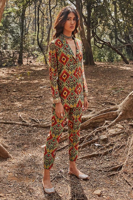 Shop_Drishti & Zahabia_Green Chanderi Silk Flap Lapel Ikat Print Jacket And Pant Set _at_Aza_Fashions