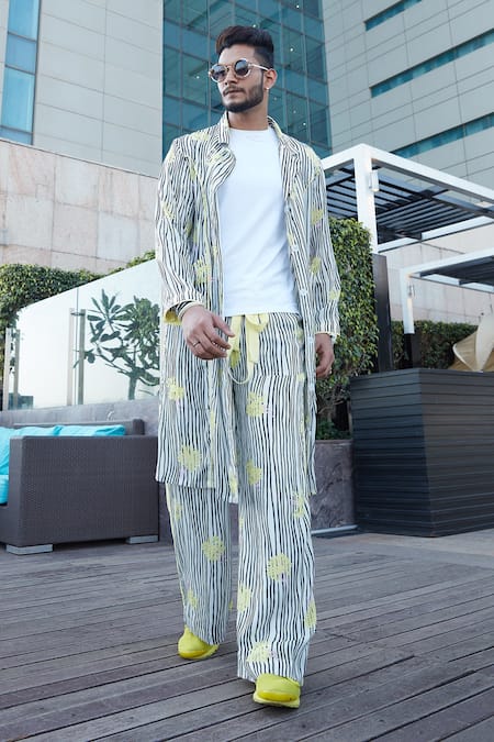 Esha L Amin_White Crepe Floral Motifs, Stripes Printed Full Sleeve Jacket _Online_at_Aza_Fashions