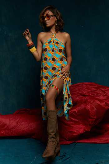 Buy Esha L Amin Blue Viscose Crepe Wheel Motifs Halter Print Neck Tunic at Aza Fashions Buy_Esha L Amin_Blue Viscose Crepe Wheel Motifs Halter Print Neck Tunic_at_Aza_Fashions