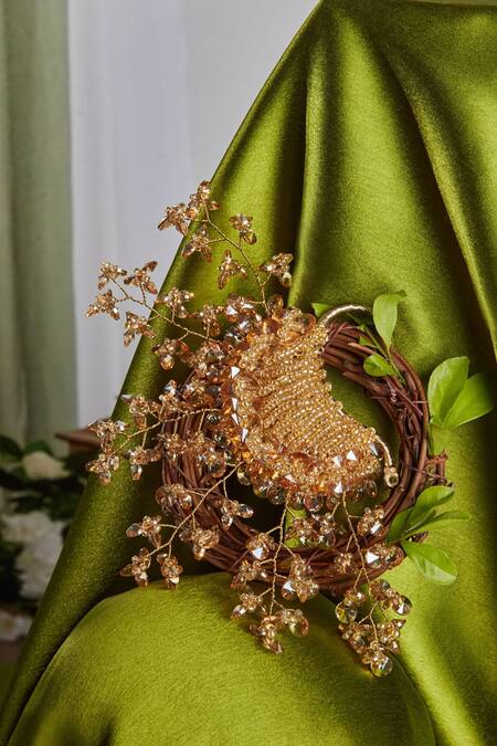 Buy House Of D"Oro Beige Beads Handcrafted Ear Cuff - Single Pc Online at Aza Fashions Buy_House Of D"Oro_Beige Beads Handcrafted Ear Cuff - Single Pc_Online_at_Aza_Fashions