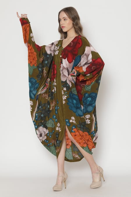 Alpona Designs By Soham Acharya_Green Natural Crepe Floral V Neck Print Kaftan Dress _Online_at_Aza_Fashions