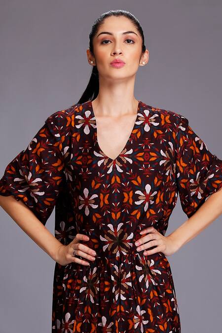 Buy Alpona Designs By Soham Acharya Maroon Cotton Silk Floral V Neck Print Tiered Dress Online at Aza Fashions Buy_Alpona Designs By Soham Acharya_Maroon Cotton Silk Floral V Neck Print Tiered Dress _Online_at_Aza_Fashions