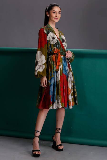 Alpona Designs By Soham Acharya Green Natural Crepe Floral V Neck Print Wrap Dress Online at Aza Fashions Alpona Designs By Soham Acharya_Green Natural Crepe Floral V Neck Print Wrap Dress _Online_at_Aza_Fashions