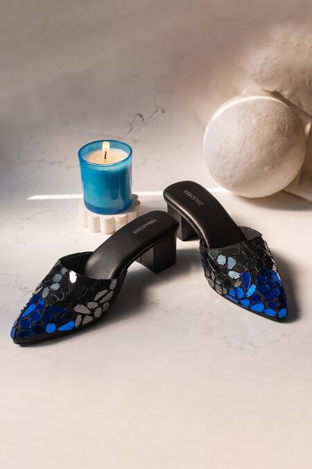Buy Urbansway Black Embroidery Acrylic Mirror Pointed Toe Mules Online at Aza Fashions Buy_Urbansway_Black Embroidery Acrylic Mirror Pointed Toe Mules _Online_at_Aza_Fashions