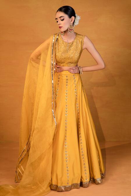 Esha Koul_Yellow Organza, Chanderi, Semi-crepe Round Lehenga Set _Online_at_Aza_Fashions