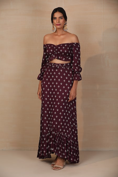 Shop_Esha Koul_Purple Modal Satin Sweetheart Neck Printed Off-shoulder Top And Skirt Set _Online_at_Aza_Fashions