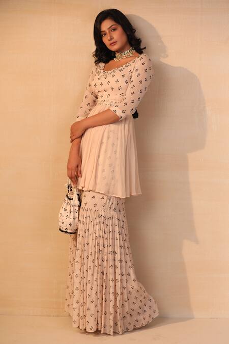 Esha Koul_White Georgette Boat Printed Kurta Set _Online_at_Aza_Fashions