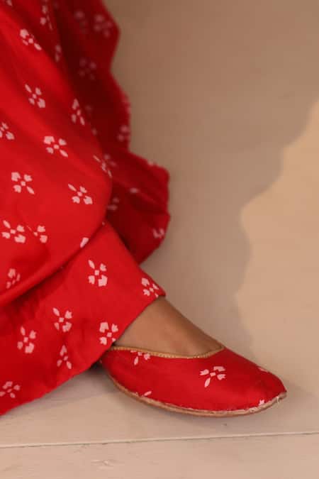 Shop_Esha Koul_Red Printed Modal Satin Juttis _Online_at_Aza_Fashions