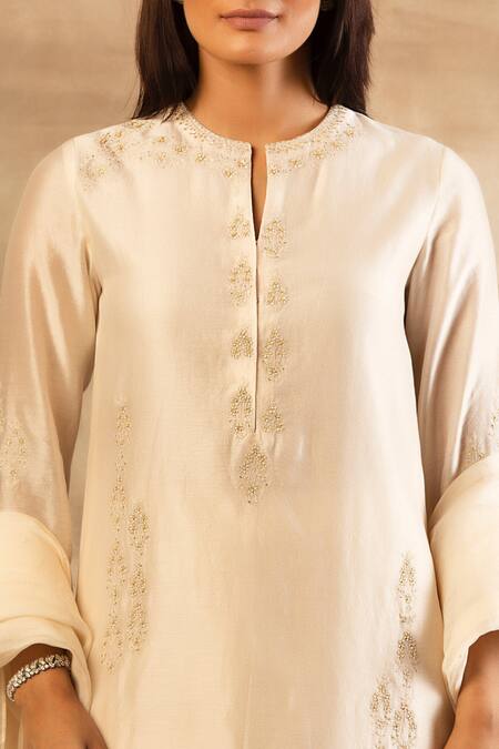 Shop_Sana Barreja_White Chanderi Silk Round Kurta Set _Online_at_Aza_Fashions