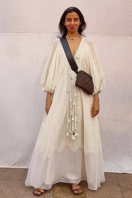 Nikasha Cream Handwoven Jamdani Cotton Polka Dots, Heart Pattern And Running Stitch Dress