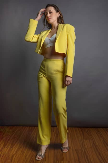 Buy Emblaze Yellow Viscose Sequins Notched Lapel Cropped Jacket And Pant Set Online at Aza Fashions Buy_Emblaze_Yellow Viscose Sequins Notched Lapel Cropped Jacket And Pant Set _Online_at_Aza_Fashions
