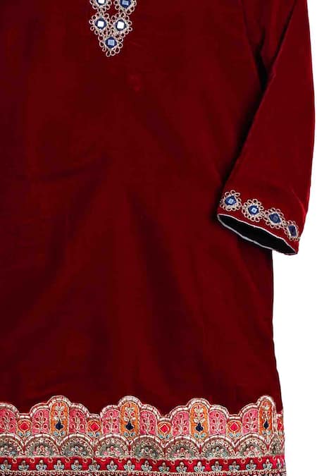 MI Dulce AN'YA_Red Velvet, Handloom , Chanderi, Mirrors, Kurta And Dhoti Pant Set _Online_at_Aza_Fashions