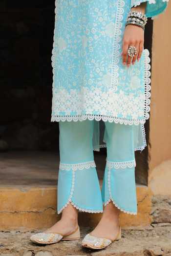 Buy_Enaarah_Blue Embroidered Thread Work Notched Azurine Cotton Kurta Set _Online_at_Aza_Fashions