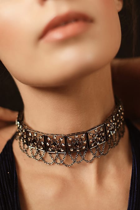 Shop Esme By Aashna Dalmia Silver Plated Artificial Stones Crystal Geometric Choker at Aza Fashions Shop_Esme By Aashna Dalmia_Silver Plated Artificial Stones Crystal Geometric Choker _at_Aza_Fashions