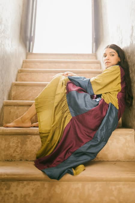 Ayaka Blue 100% Mulberry Silk Round Color Block Tiered Dress Online at Aza Fashions Ayaka_Blue 100% Mulberry Silk Round Color Block Tiered Dress_Online_at_Aza_Fashions