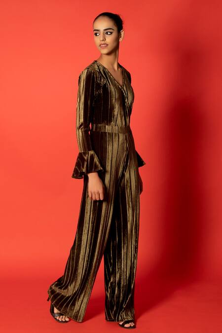 Evra By Nikita Green Velvet V Neck Pleated Jumpsuit Online at Aza Fashions Evra By Nikita_Green Velvet V Neck Pleated Jumpsuit _Online_at_Aza_Fashions