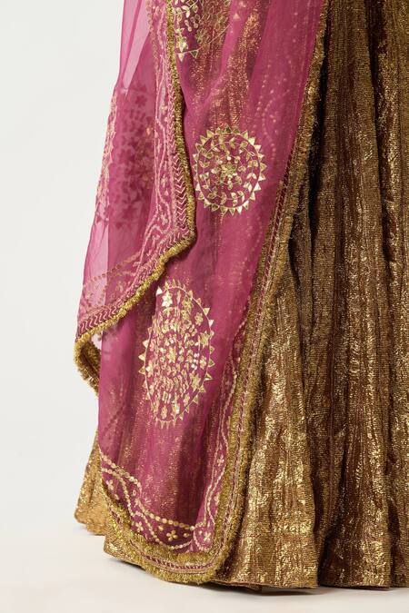 Itrh_Gold Silk Organza, Lampi, Lining Cotton And Ira Mehroon Bridal Lehenga Set _at_Aza_Fashions