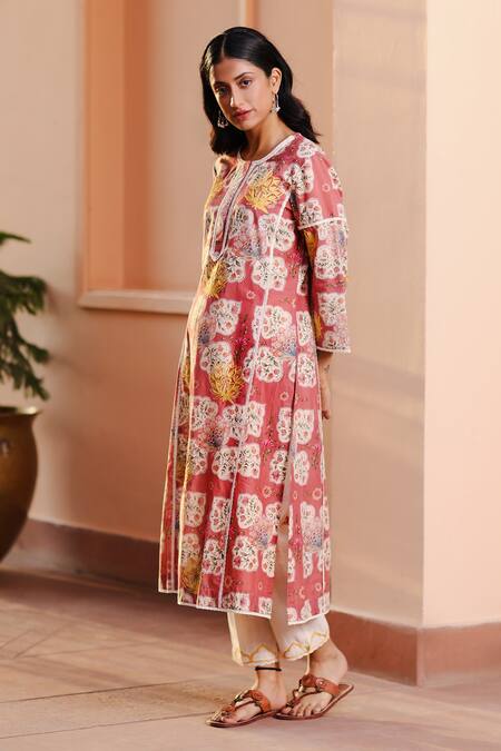 Sage Saga_Peach Lawn Cotton Floral Motifs Round Maham Print Kurta_Online_at_Aza_Fashions